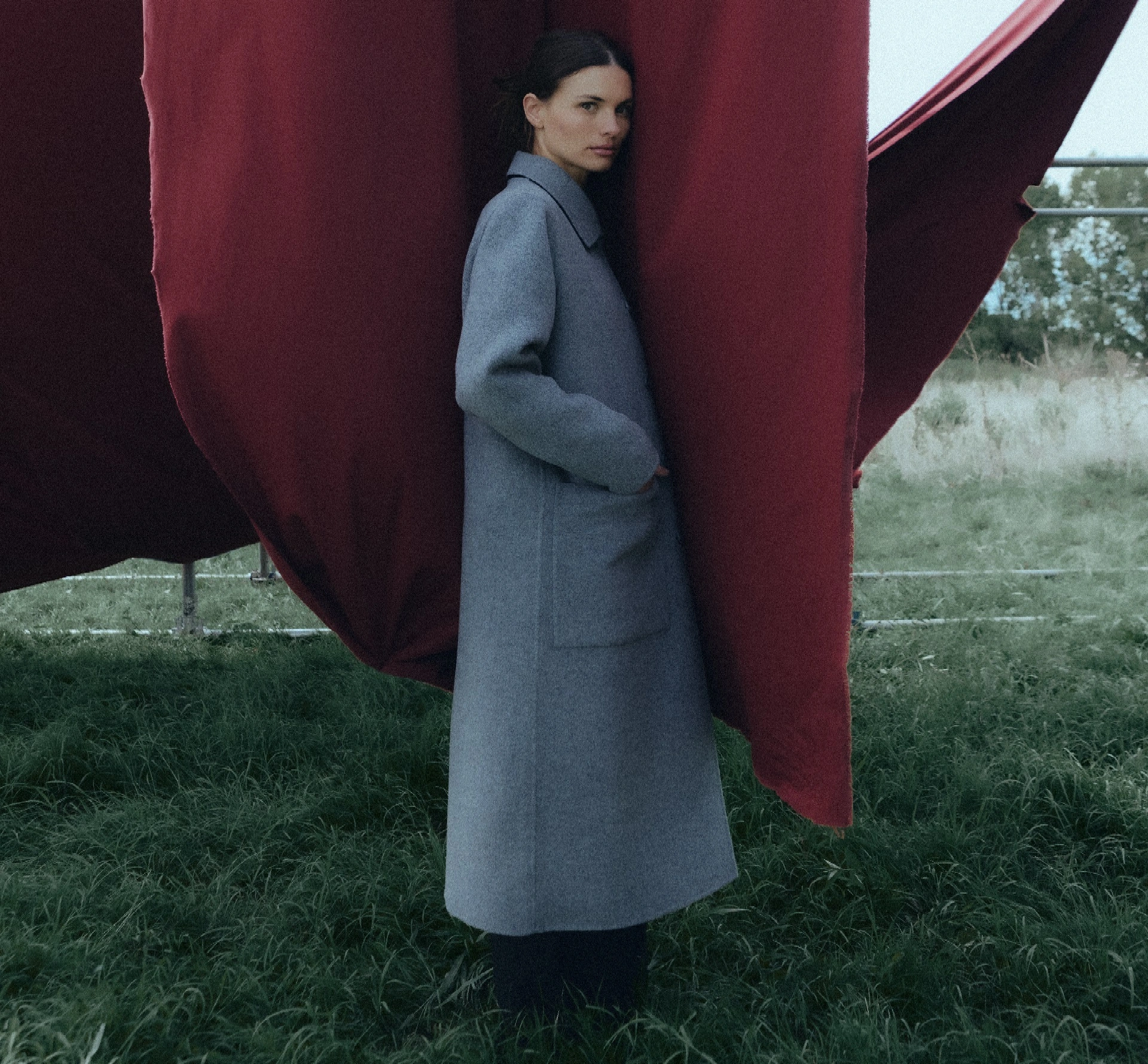 Awada lanza su colección Otoño Invierno 2025: elegancia y confort en cada prenda