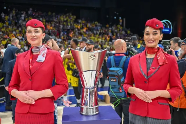 Fenerbahçe Beko se corona campeón del Final Four de la EuroLeague 2025 en un emocionante torneo