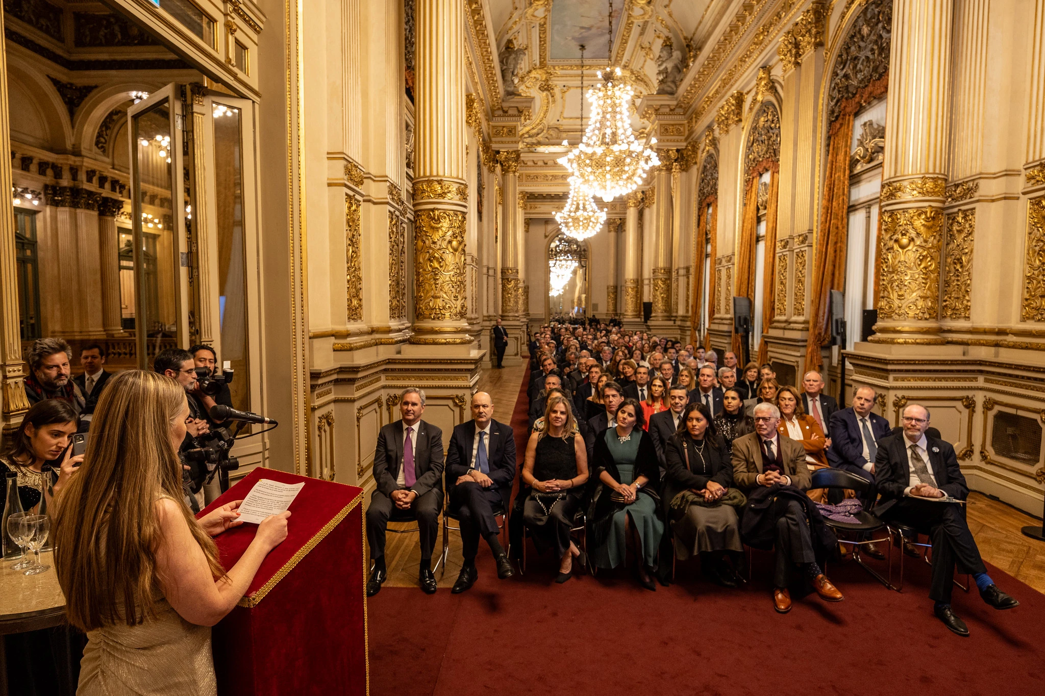 Bicentenario de Relaciones Diplomáticas entre el Reino Unido y Argentina: Un Legado de Amistad