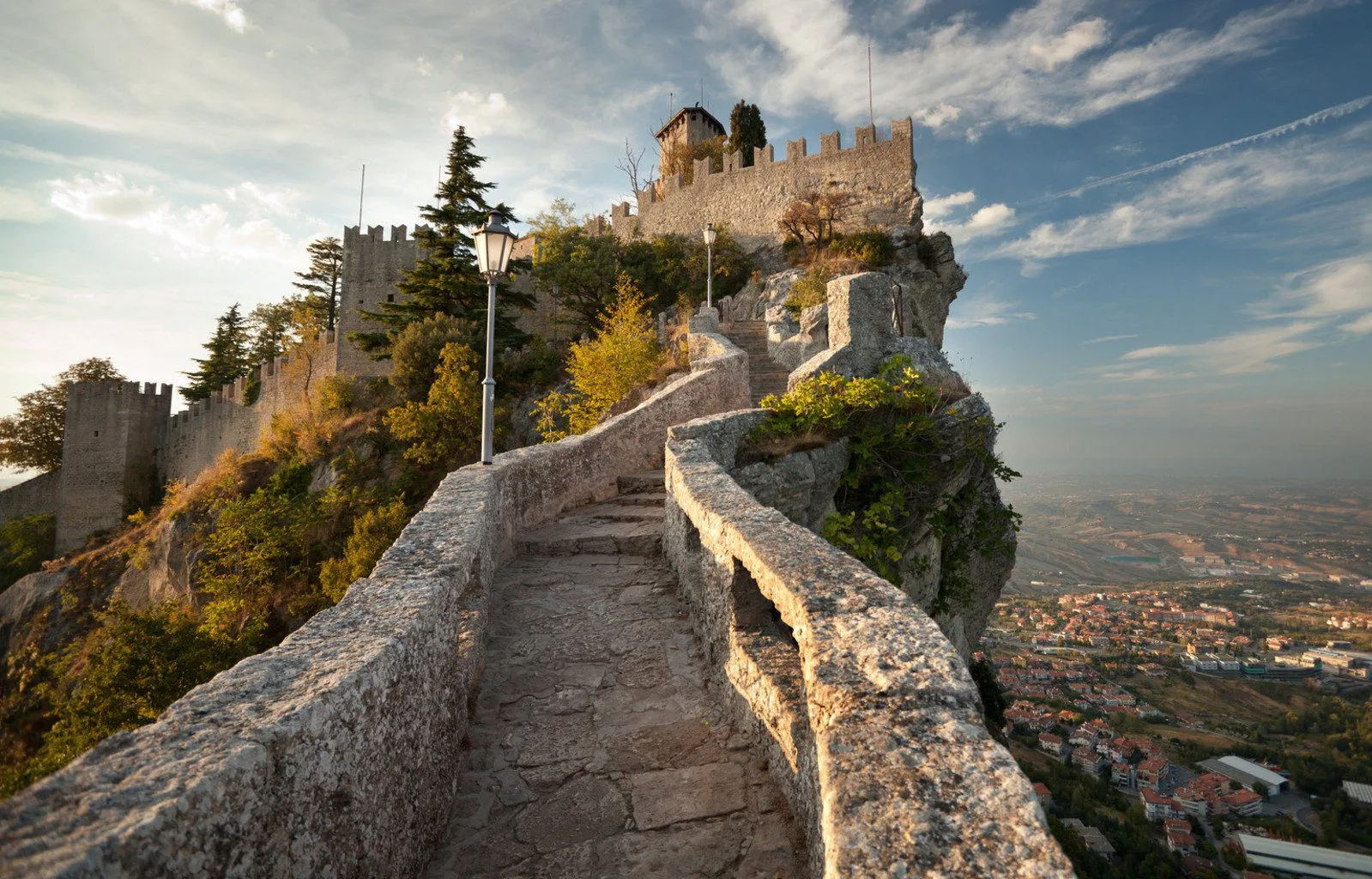 Descubre San Marino, el país más antiguo y pequeño de Europa