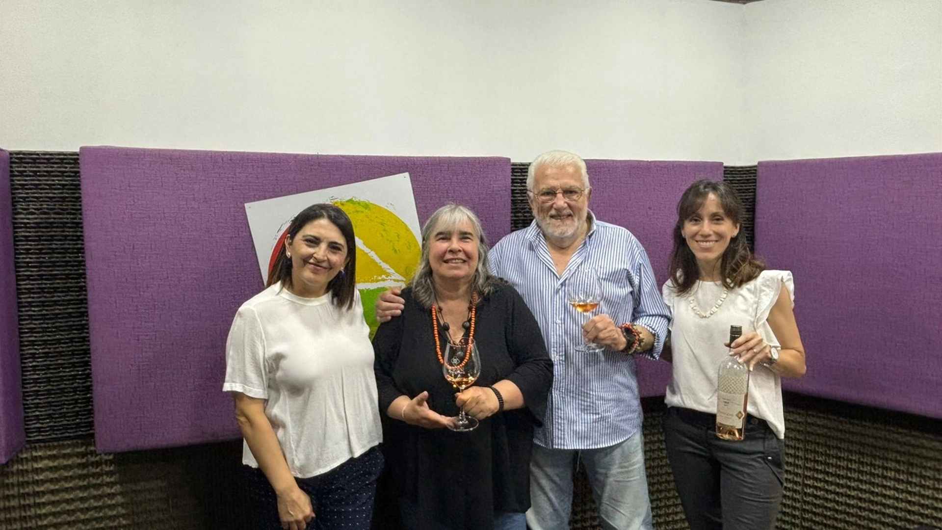 Vinos, mitos y huevos rotos: una tarde de  buen vivir  con los maestros del paladar